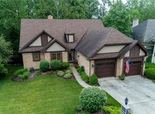 7128 Hunters Creek Dr, Dayton, OH 45459