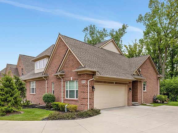 4th image of 4571 Brookstone Dr