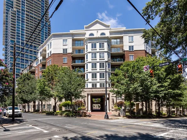 300 W 5th St APT 407, Charlotte, NC 28202
