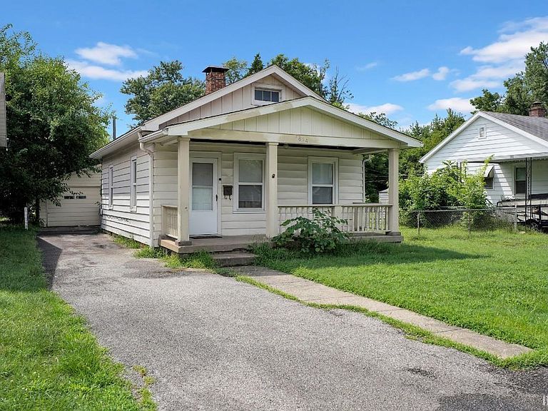 Listing photo 2