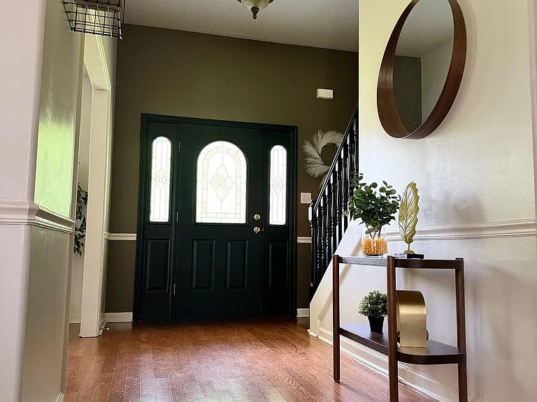 334 Meadowland Dr — Photo 6