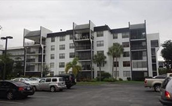 2nd image of 6190 Woodlands Blvd APT 208