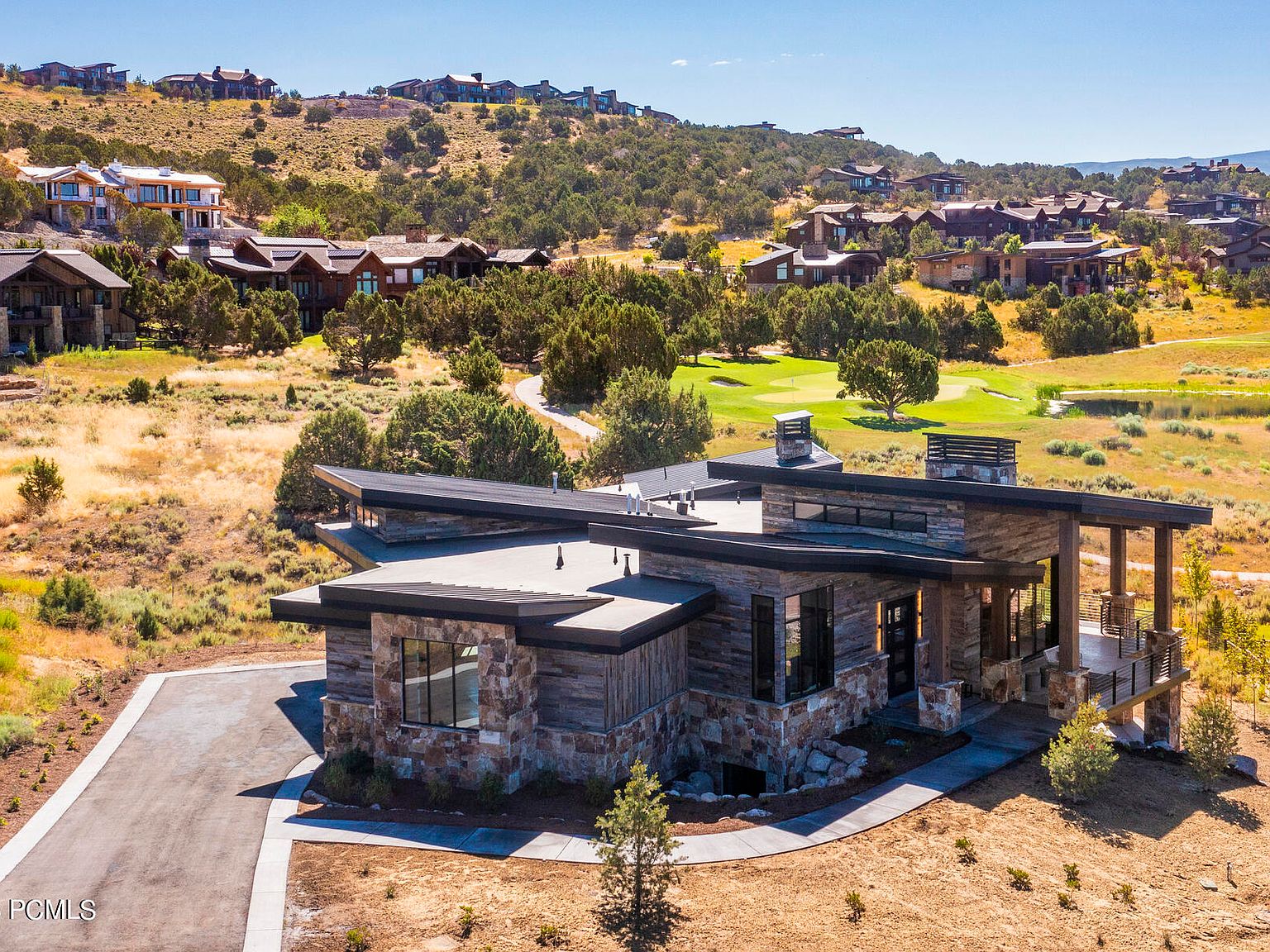 976 N Chimney Rock Rd