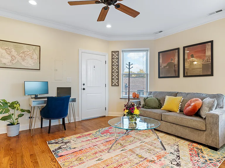 2117 W Irving Park Rd #3R — Photo 19