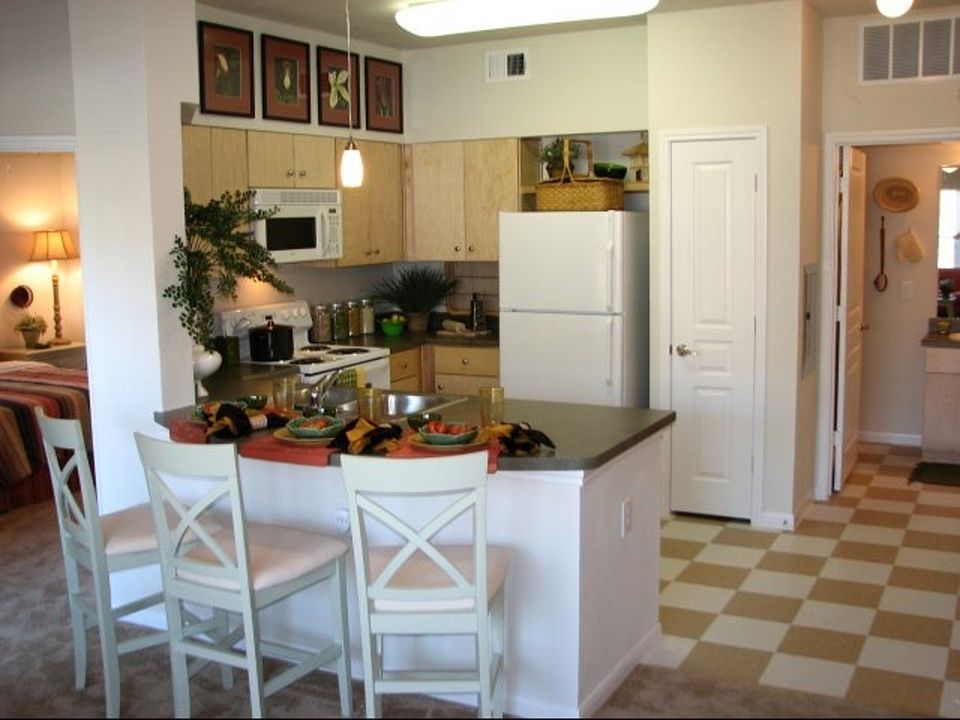 1st image of 16350 Ella Blvd APT 433