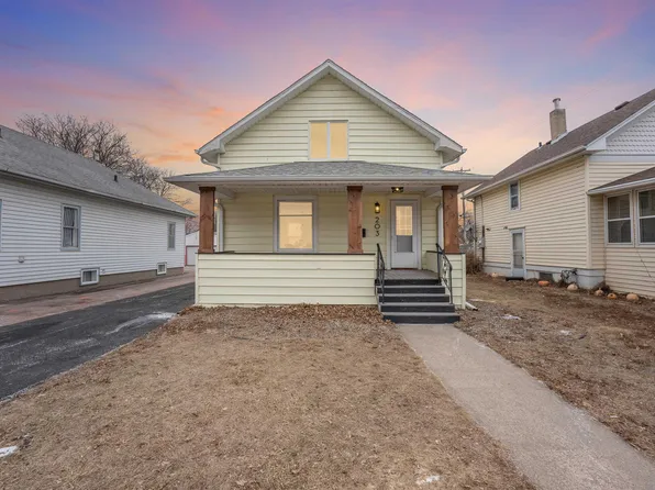 203 S Lyndale Ave, Sioux Falls, SD 57104