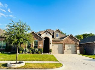 1716 Ridge Creek Ln, Aubrey, TX 76227