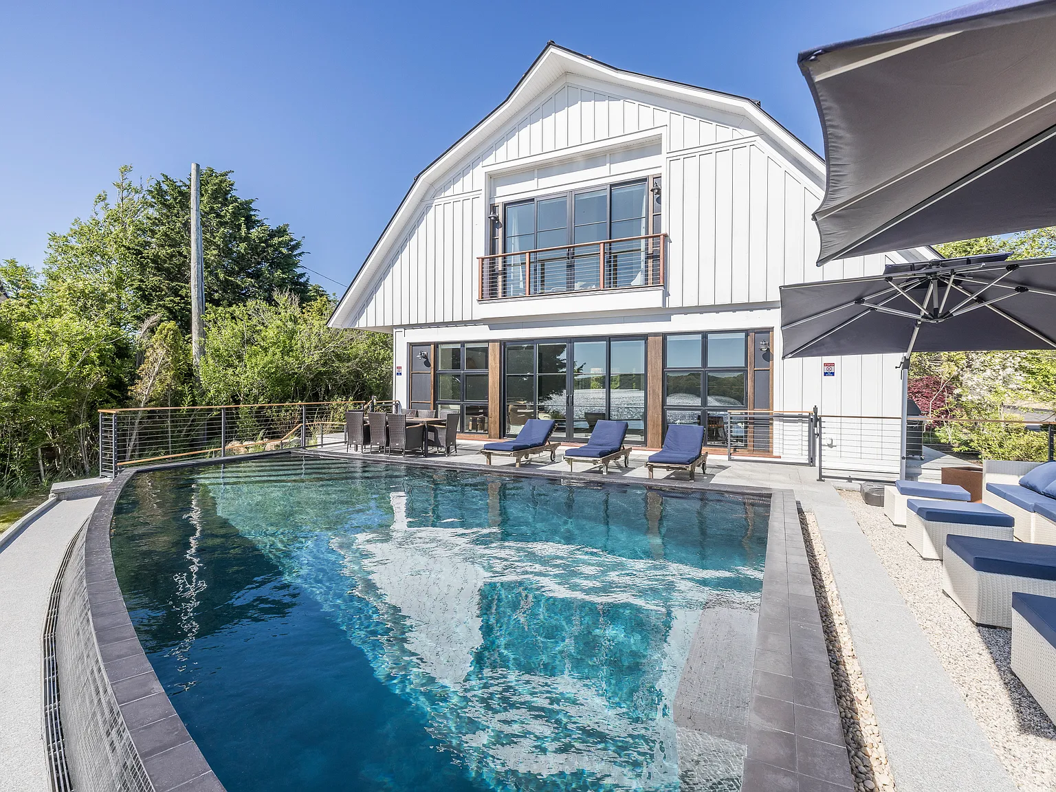 Waterfront Luxury Rental | Brand New Everything with Style — Photo 1
