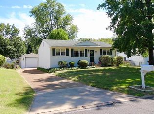 10022 Mayo Dr, Saint Louis, MO