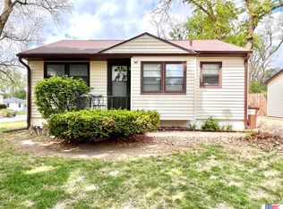 3701 N 11th St, Lincoln, NE 68521