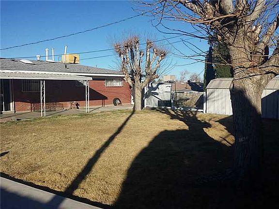 5th image of 3300 Garnet Dr
