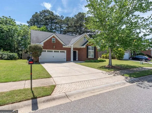 1090 Brookshire Ct, Bogart, GA 30622