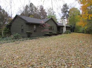 1680 Clover St, Rochester, NY 14618