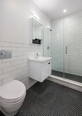 Rented by REAL New York | media 34