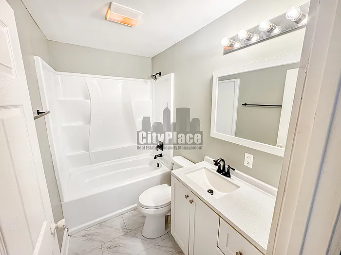 3530 Guilford Ave #A — Photo 17