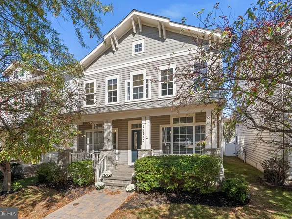 12705 Clarks Crossing Dr, Clarksburg, MD 20871