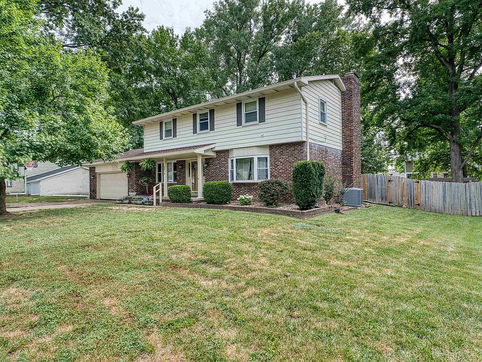 1st image of 6819 Pinehurst Dr