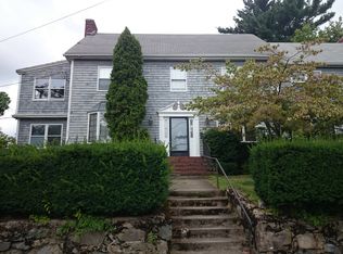 105 Woodlawn Dr, Newton, MA 02467