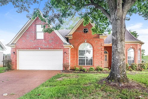 1058 Green Fern Cv Photo 1