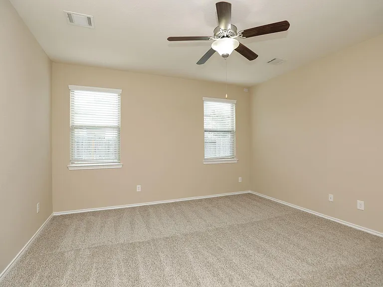 3606 Carolina Canyon Ct — Photo 17