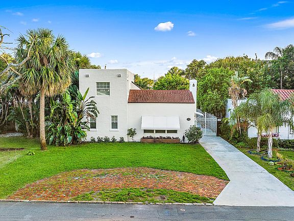 3rd image of 1220 Longwood Street