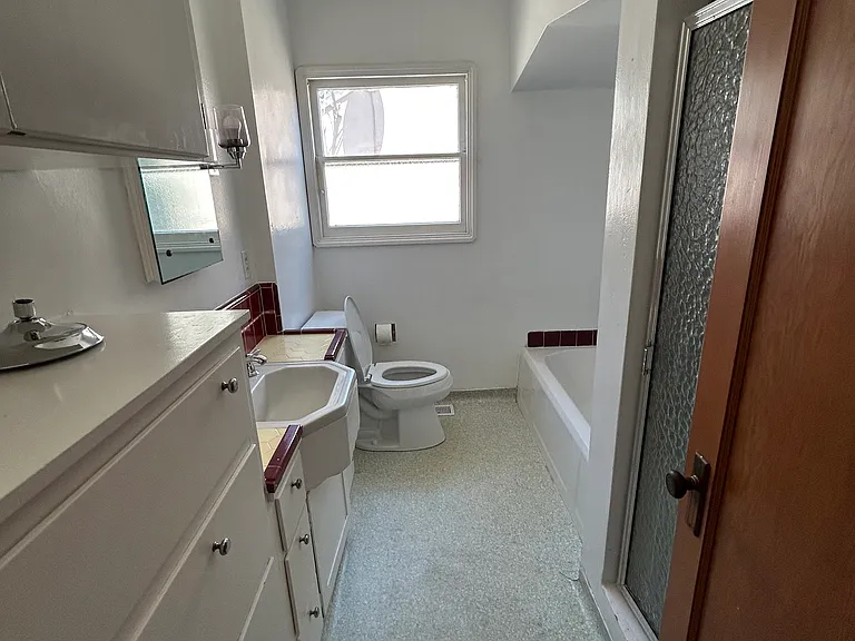 909 S Pleasant Ave — Photo 28