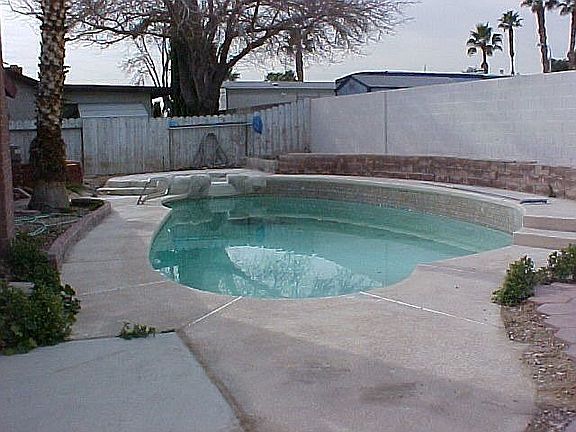 Inground pool/spa
