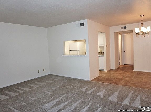 4th image of 8401 N New Braunfels Ave APT 144