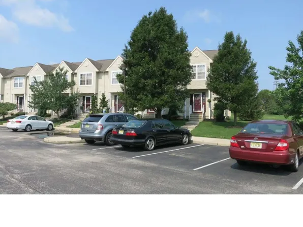 62 Yellowwood Ct #62, Glassboro, NJ 08028