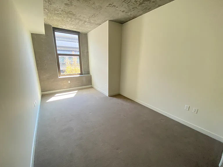 311 2nd St #410 — Photo 6