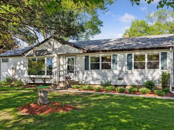 1871 Lexington Ave N, Roseville, MN 55113