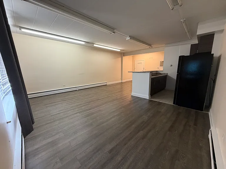 3956 N Oconto Ave — Photo 2