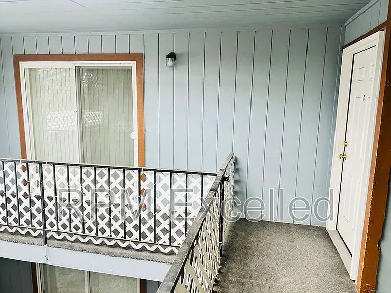 2500 S 286th Pl #C — Photo 4