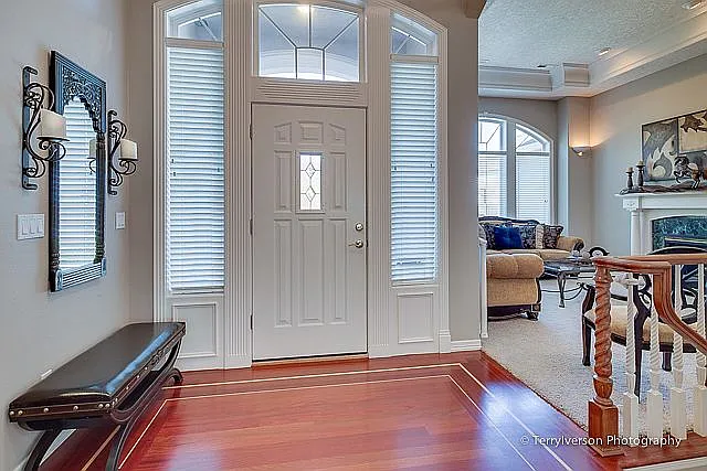348 SW 38th Loop photo 1