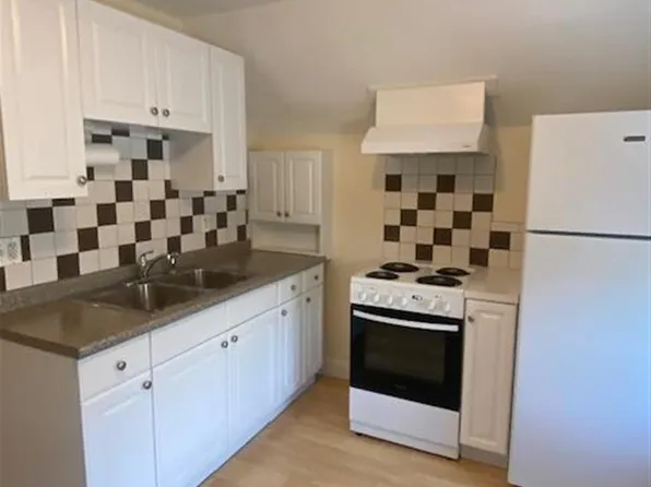 136 Broadway, Arlington, MA