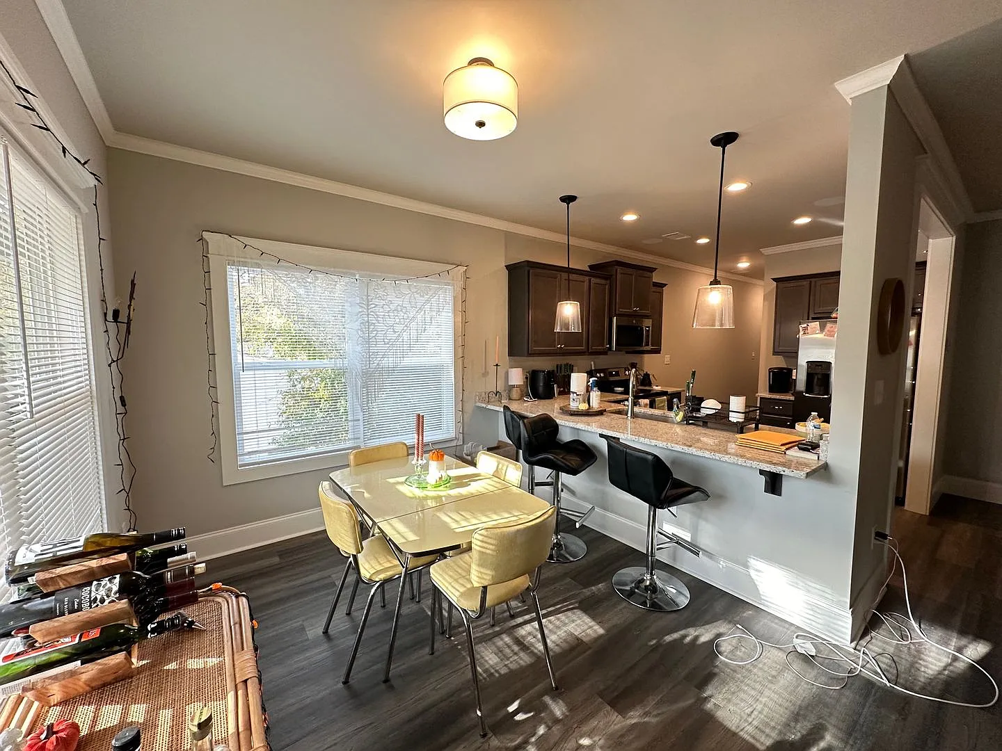 Four Bedroom Available off MLK — Photo 4