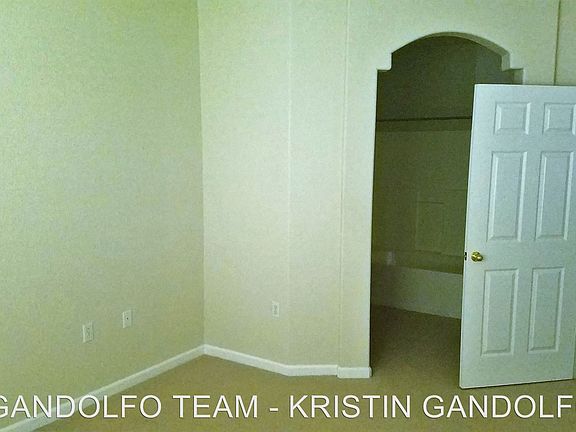 3rd image of 6070 Ingleston Dr Unit 1115