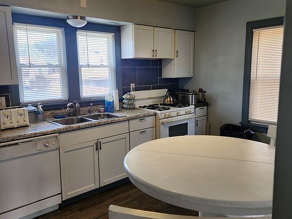 5th image of 522 Gordon Ave