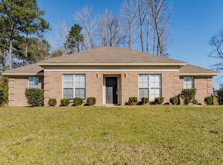 8307 Redland Rd, Wetumpka, AL 36093
