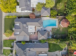 16684 Morrison St, Encino, CA 91436