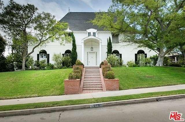 1st image of 219 Tilden Ave