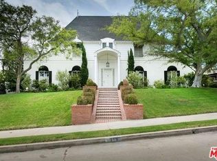 219 Tilden Ave, Los Angeles, CA 90049