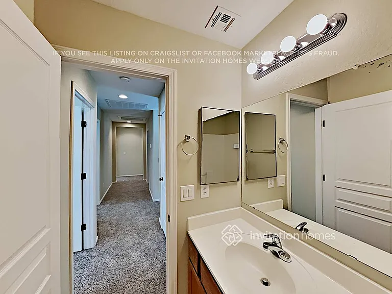 1744 E Joseph Way — Photo 18