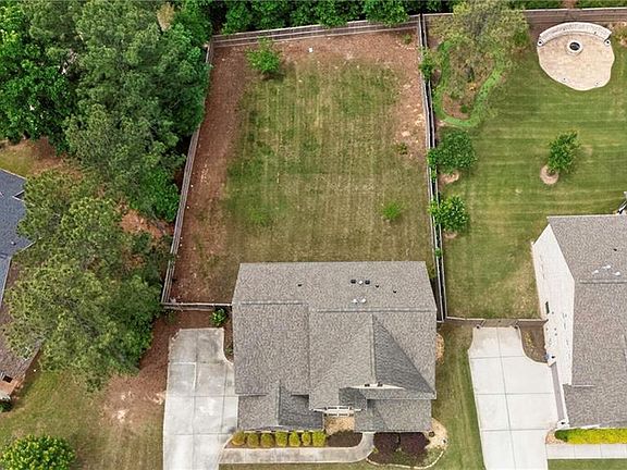 5th image of 5390 Hennessy Cir