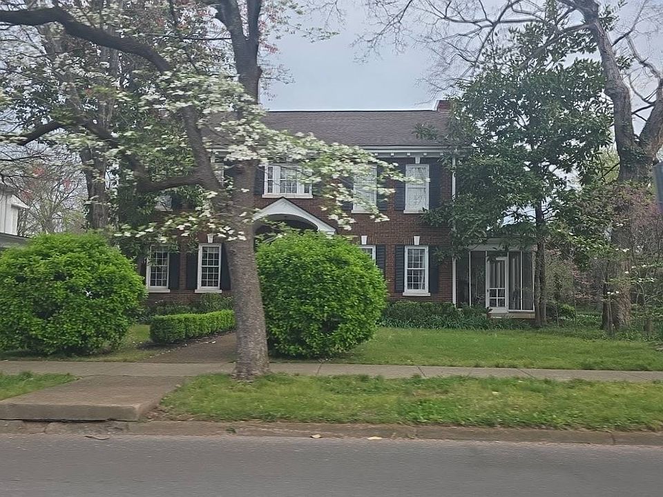 1st image of 525 E College St