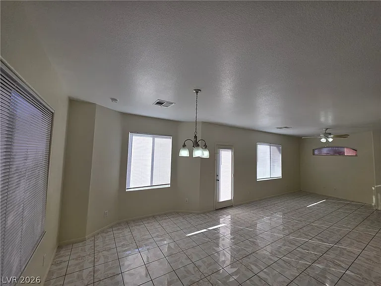 731 Emerald Idol Pl — Photo 26