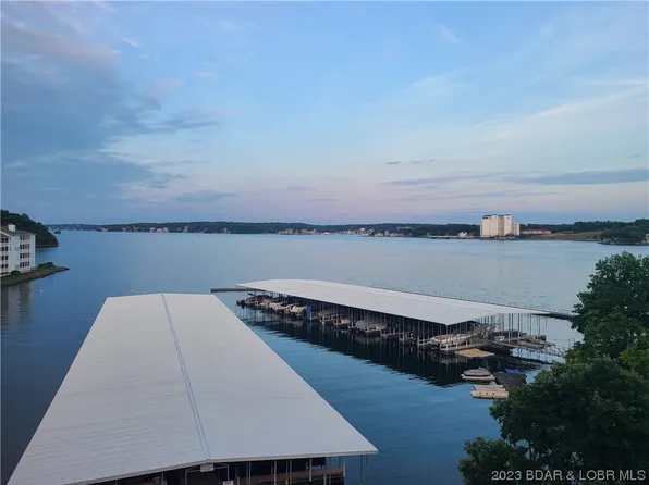 404 Regatta Bay Cir #4A, Lake Ozark, MO 65049