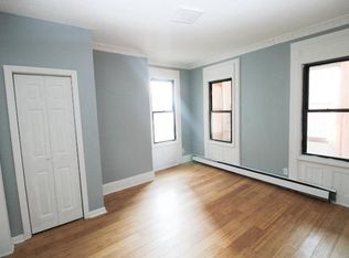 159 3rd St #1, Elizabethport, NJ 07206