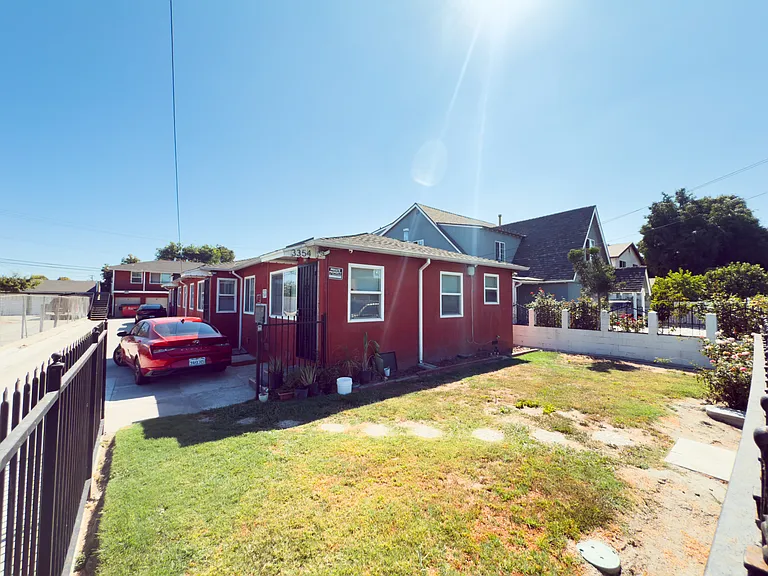3354 Norton Ave #D — Photo 10