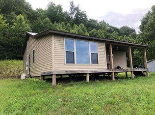 68 Fanton Hollow Dr, Austin, PA 16720